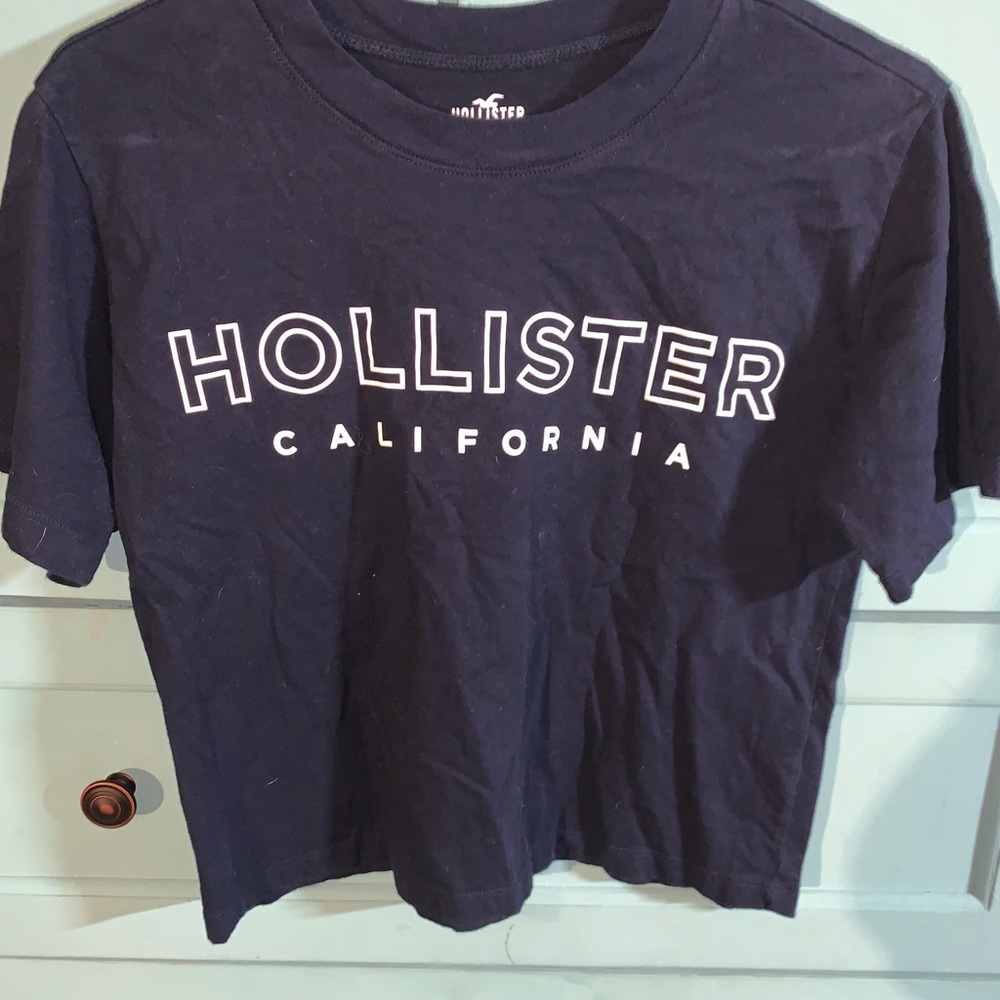 NAVY BLUE CROP TOP
